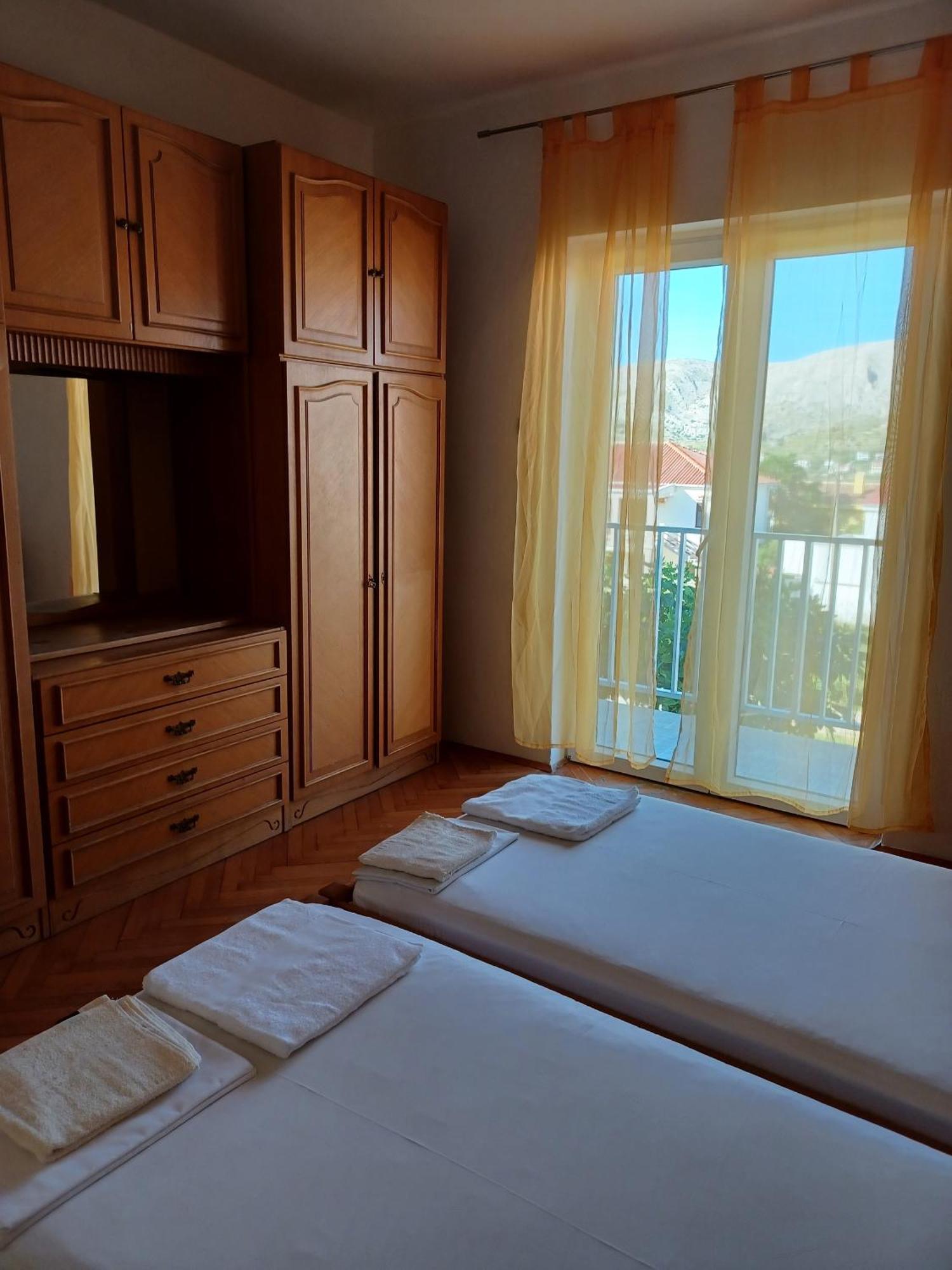 Apartments With A Parking Space Pag - 6325 Pag Town Cameră foto